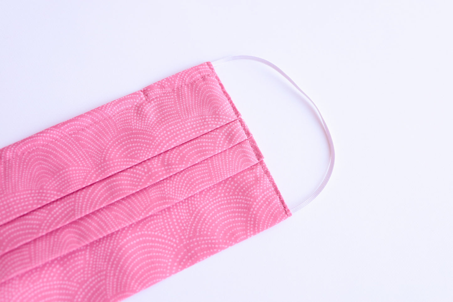 Adult Face Mask - Pink Scallop